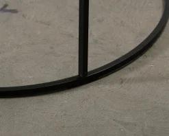 Klädställ i metall svart
