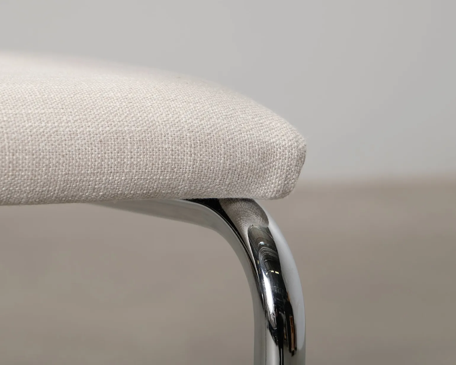 Knoll Cesca stol med armstöd beige
