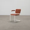 Knoll Cesca stol med armstöd terrakotta / vit