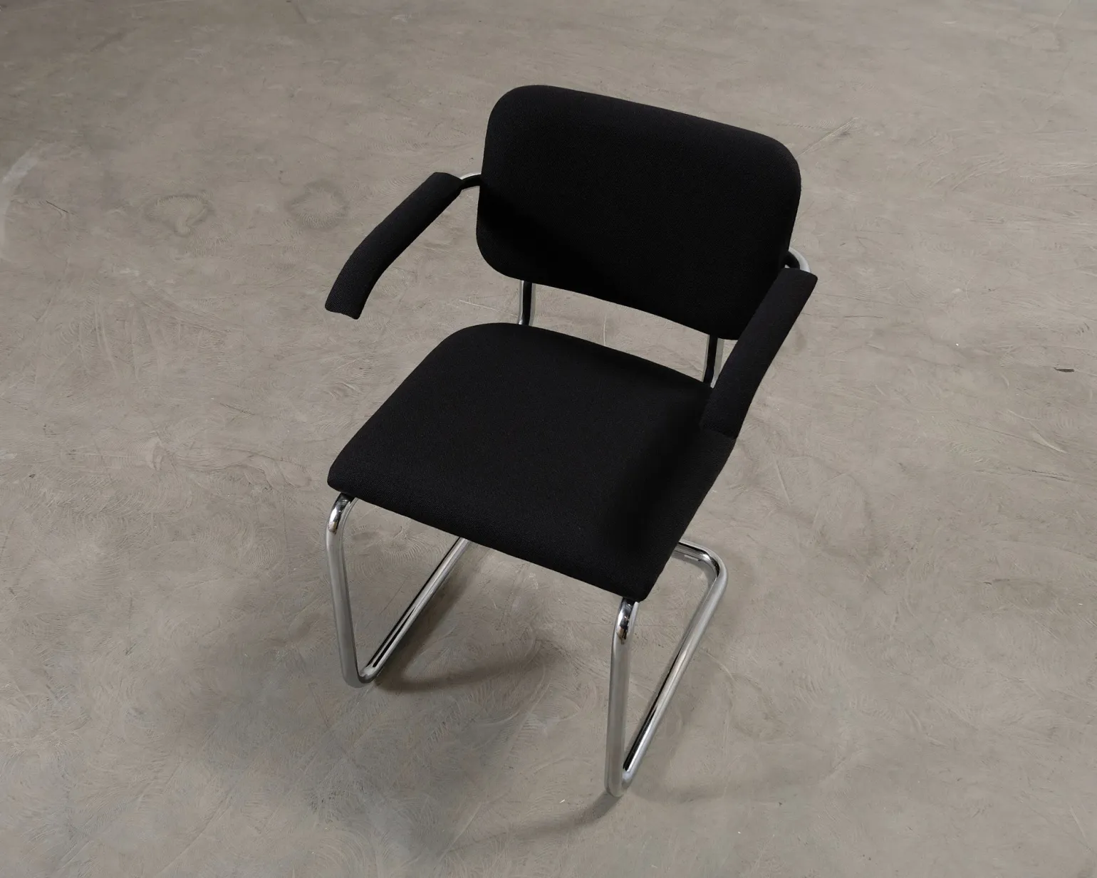 Knoll Cesca stol svart