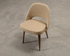 Knoll Eero Saarinen Executive Chair stol beige