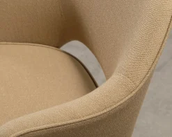 Knoll Eero Saarinen Executive Chair stol beige