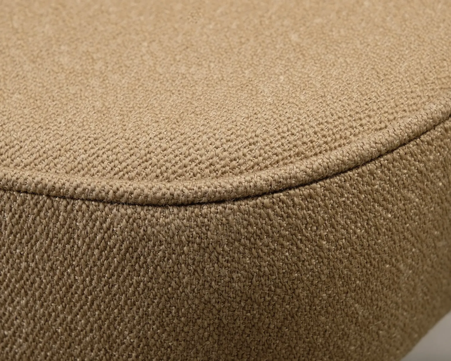 Knoll Eero Saarinen Executive Chair stol beige