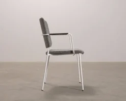 Konferensstol grå
