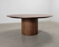 Kopparbo runt matbord ø 180 cm valnöt