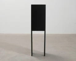 Kristina Dam Studio Pedestal sidobord svart