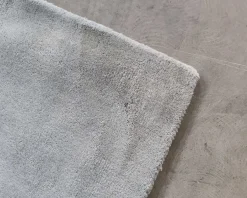 Layered Classic Solid Wool ullmatta 200 x 300 cm Blue Clair