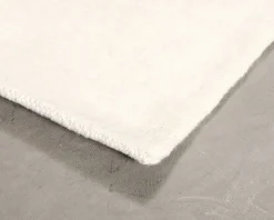 Layered Classic Solid Wool ullmatta 300 x 400 cm Bone White