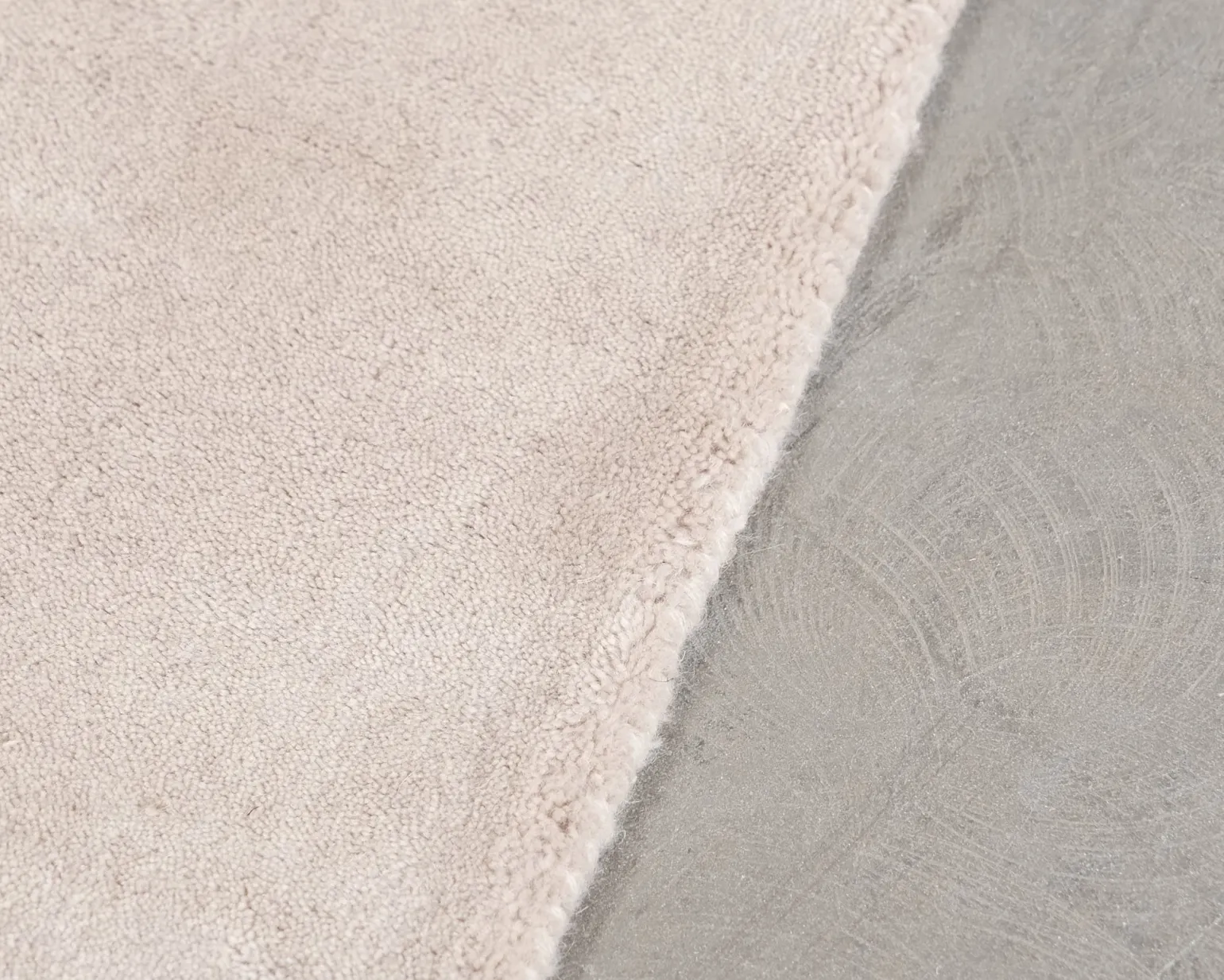 Layered Classic Solid Wool ullmatta 300 x 400 cm Oatmeal