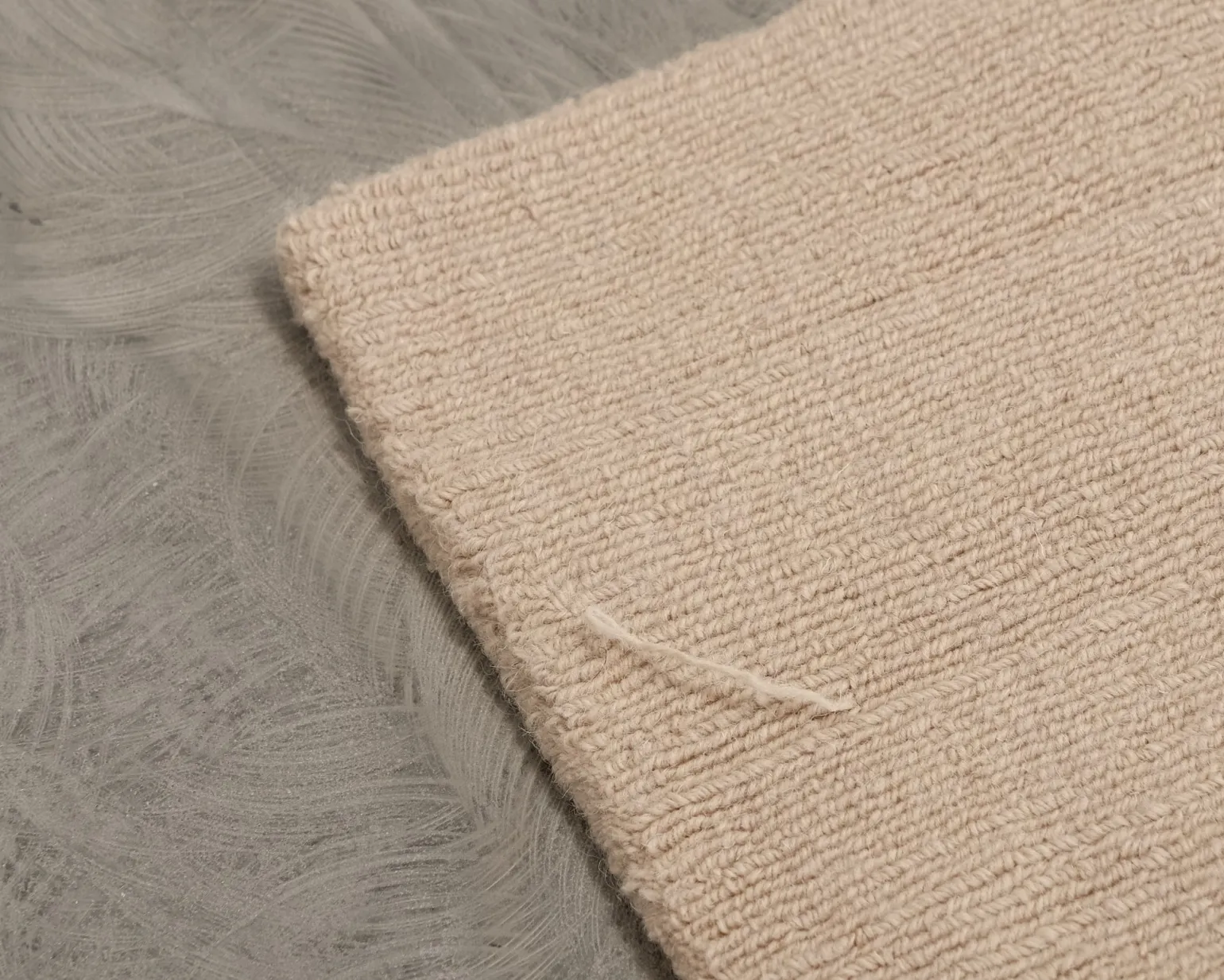 Layered Stripe Grande ullmatta 200 x 300 cm Almond
