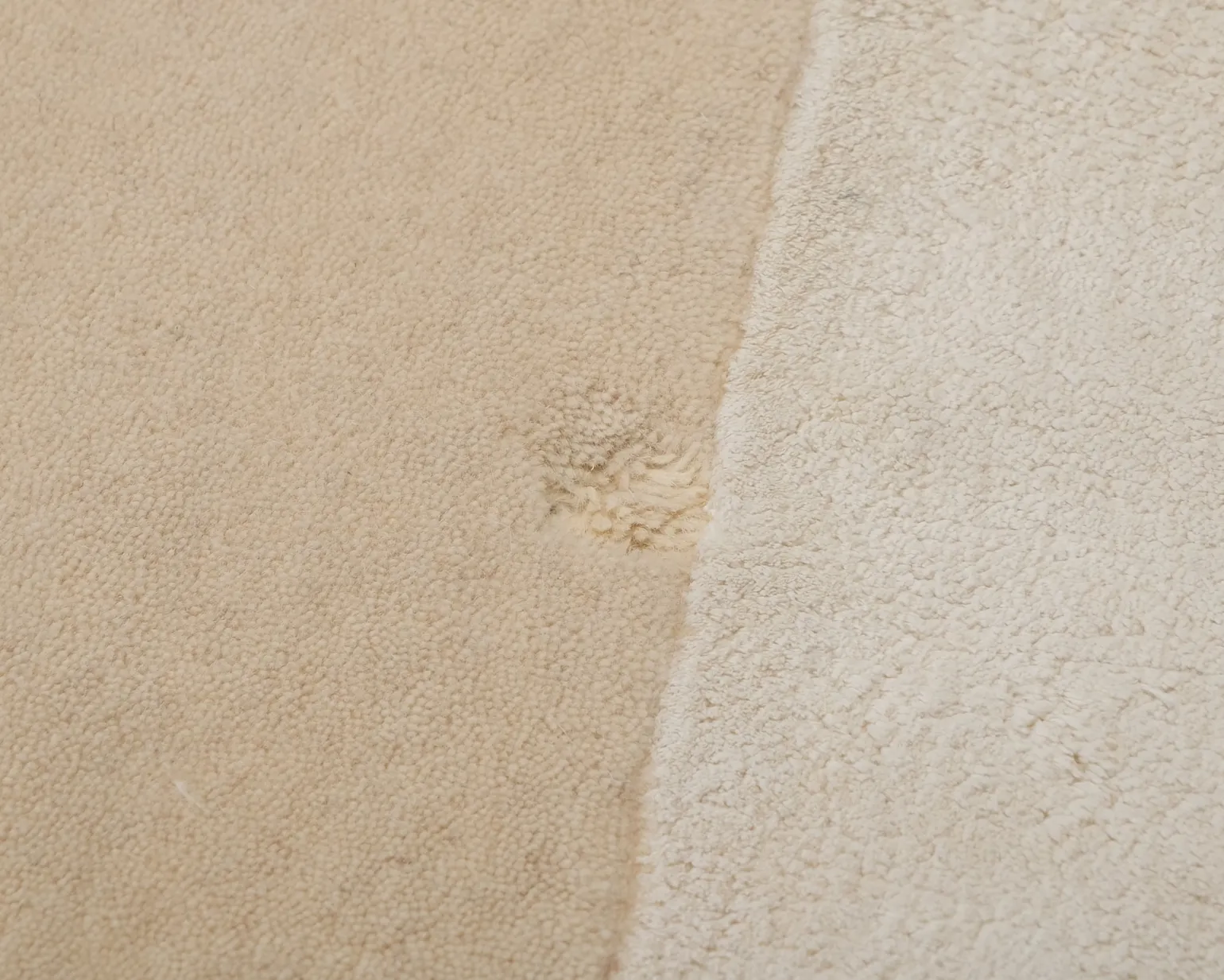 Layered Wool Border ullmatta 295 x 400 cm Bone White