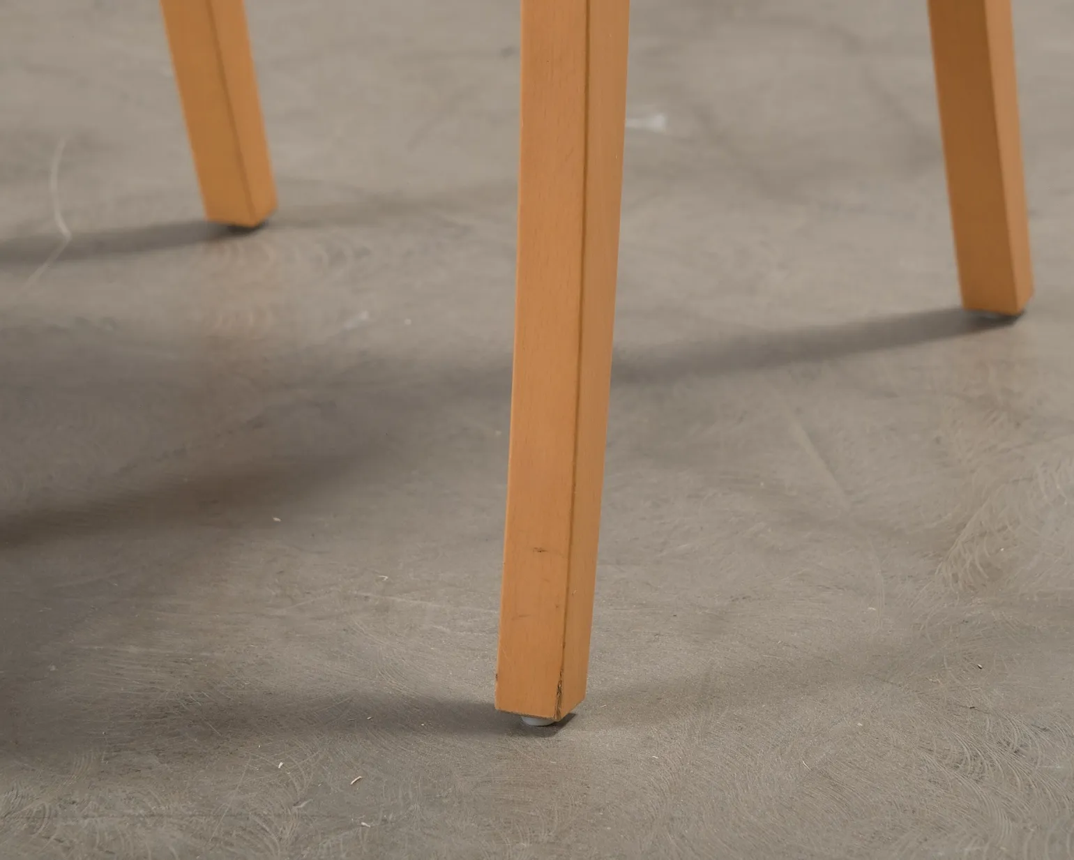 Ligne Roset Finn matstol björk