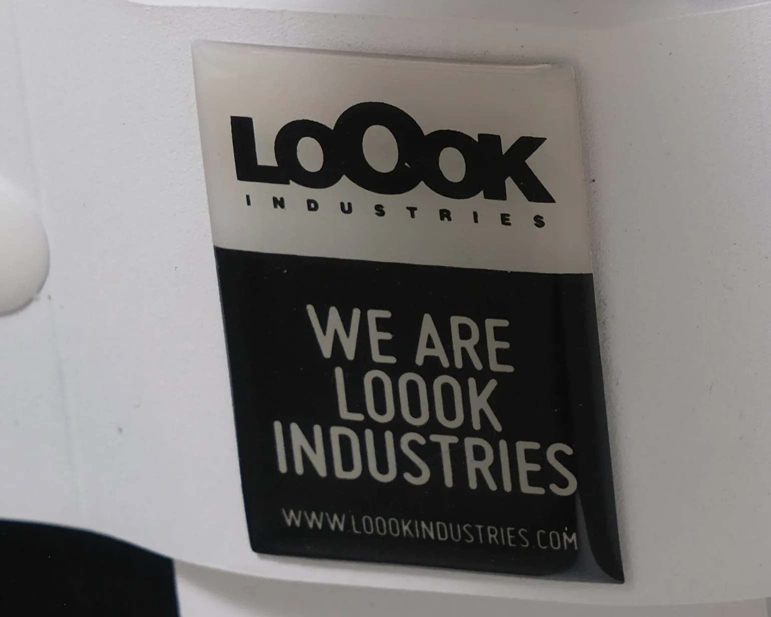 LoOok Industries Daywalker 55 Deluxe sidobord