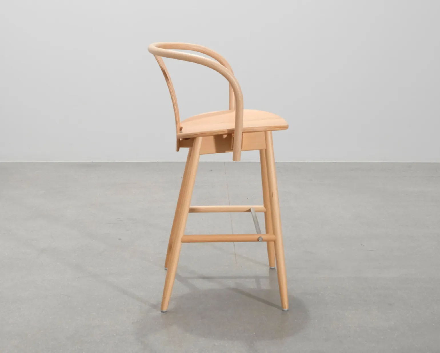 Massproductions Icha barstol ek 65 cm
