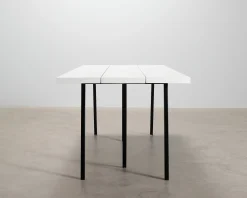 Matbord 210 cm vit / svart