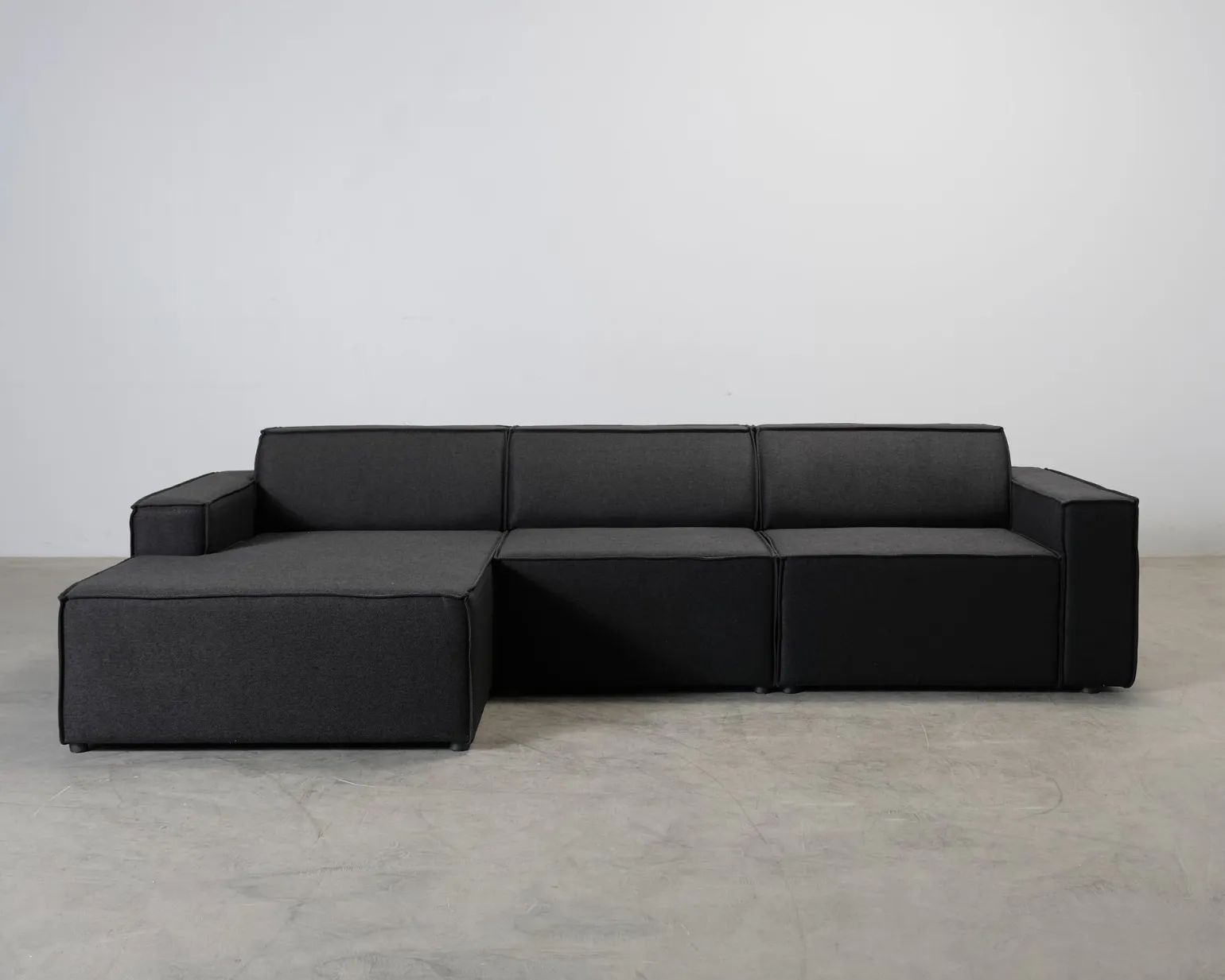 Micadoni Jodie 4-sits divansoffa grå