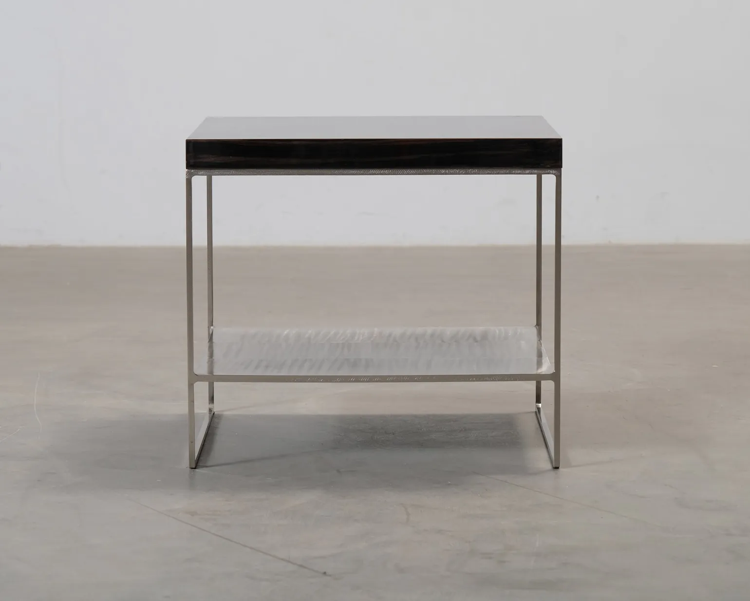 Minotti soffbord 60 x 60 cm