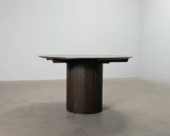 Mio Astrid matbord ø 136 cm mörkbrun