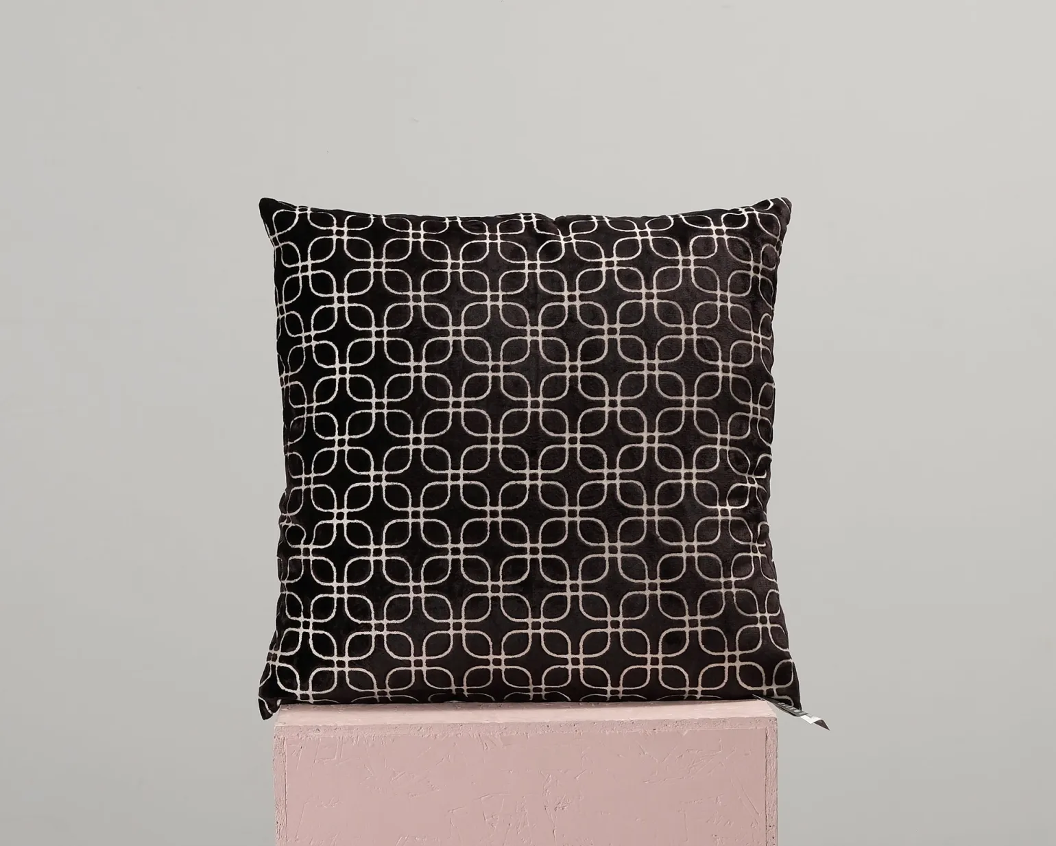 Mio Sixty kuddfodral 60 x 60 cm svart, set om 2