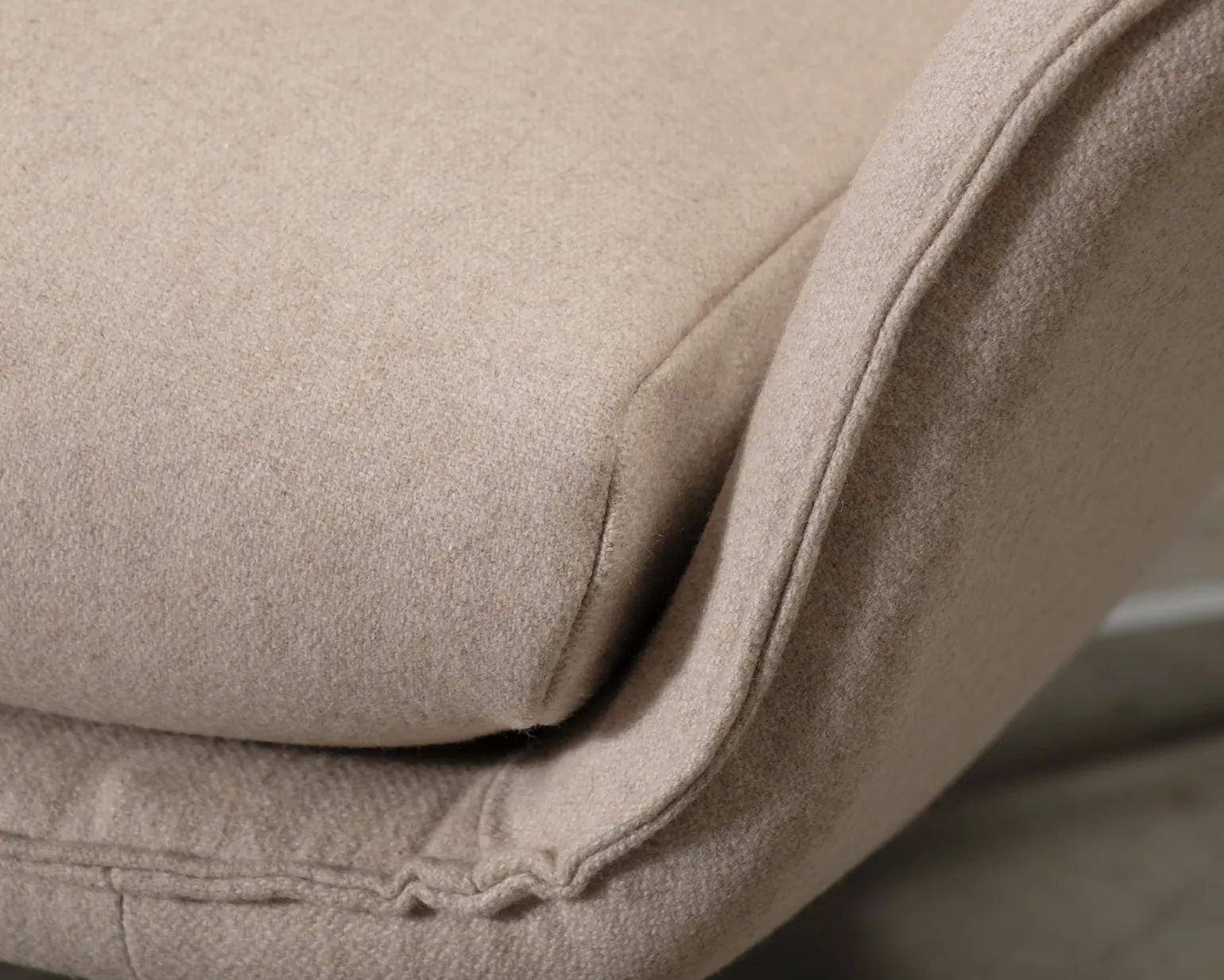 Mirasol Highback fåtölj beige