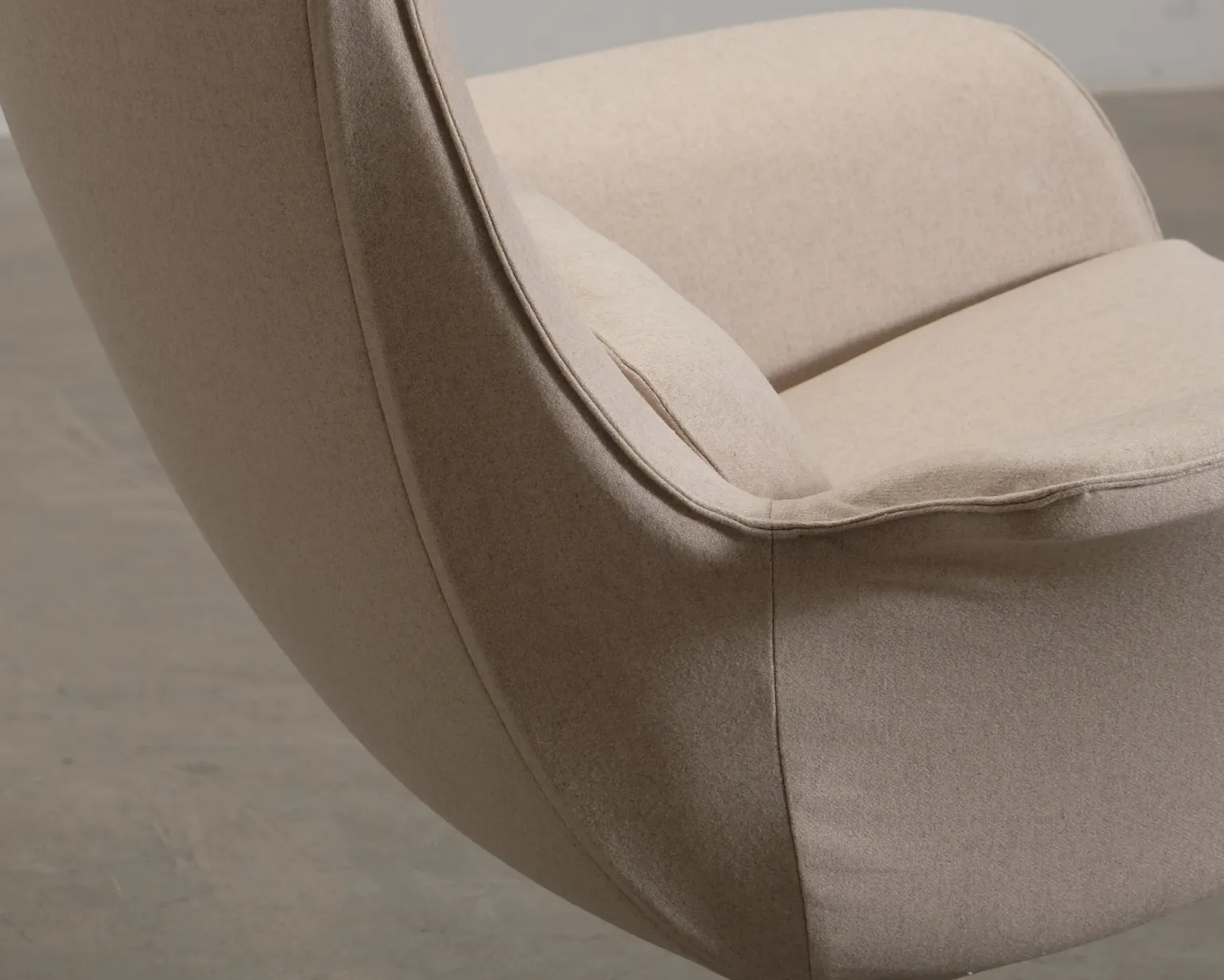 Mirasol Highback fåtölj beige