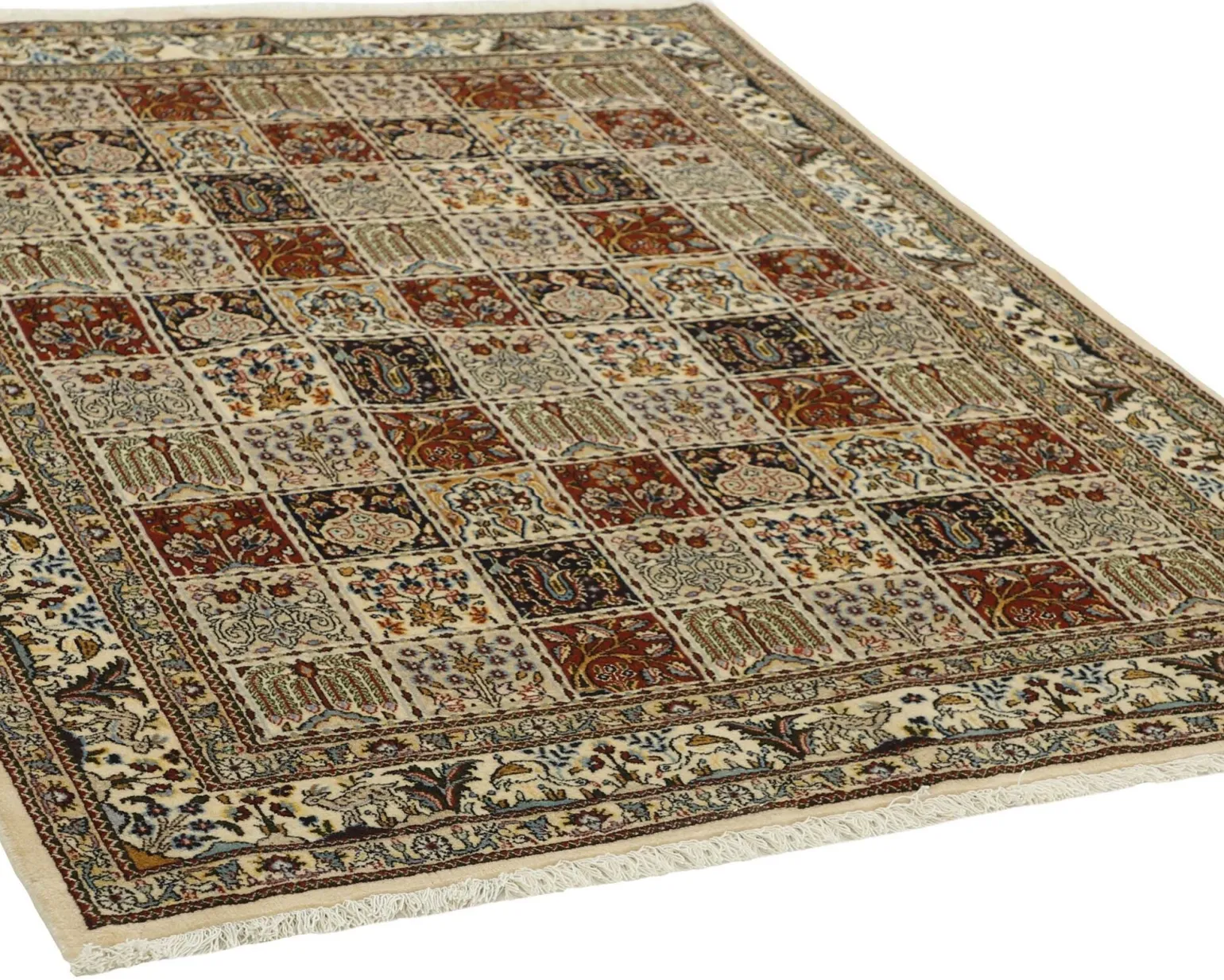 Moud Garden orientalisk matta 148 x 185 cm