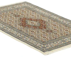 Moud Mahi orientalisk matta 81 x 119 cm