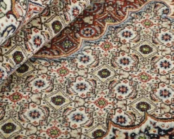 Moud Mahi orientalisk matta 147 x 195 cm