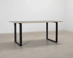 Muuto 70/70 bord svart