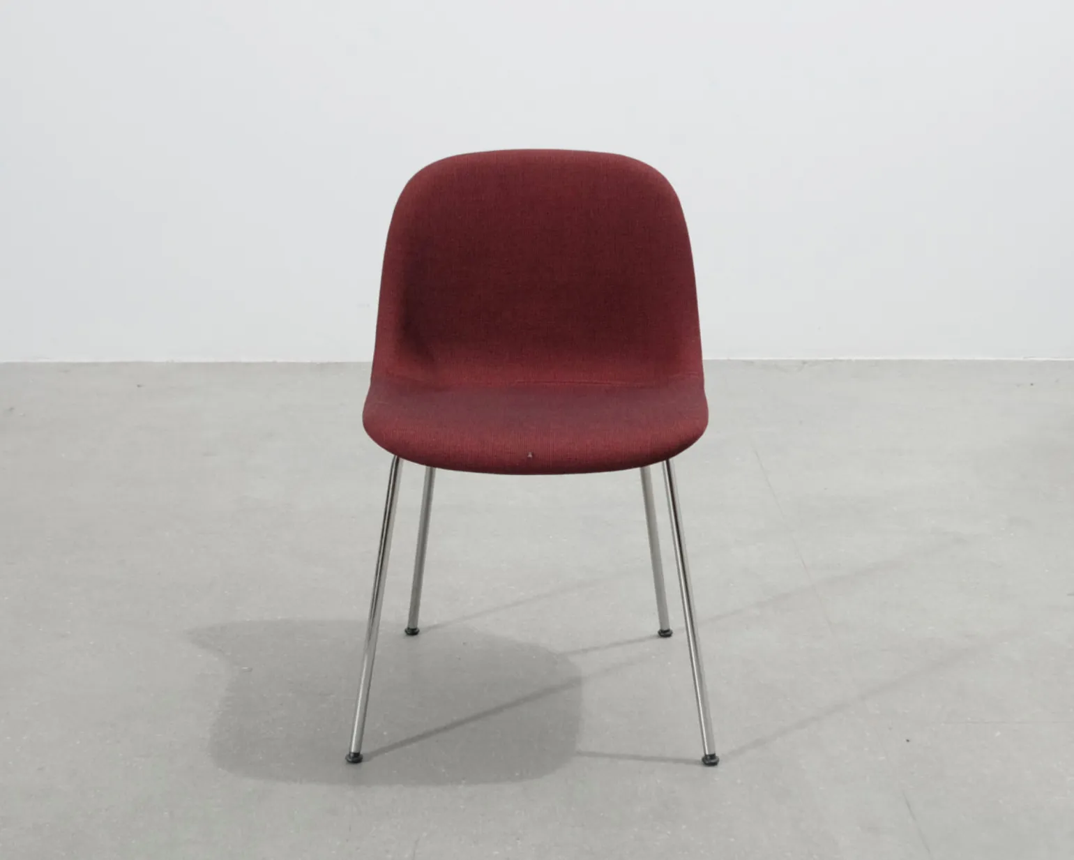 Muuto Fiber Side stol röd