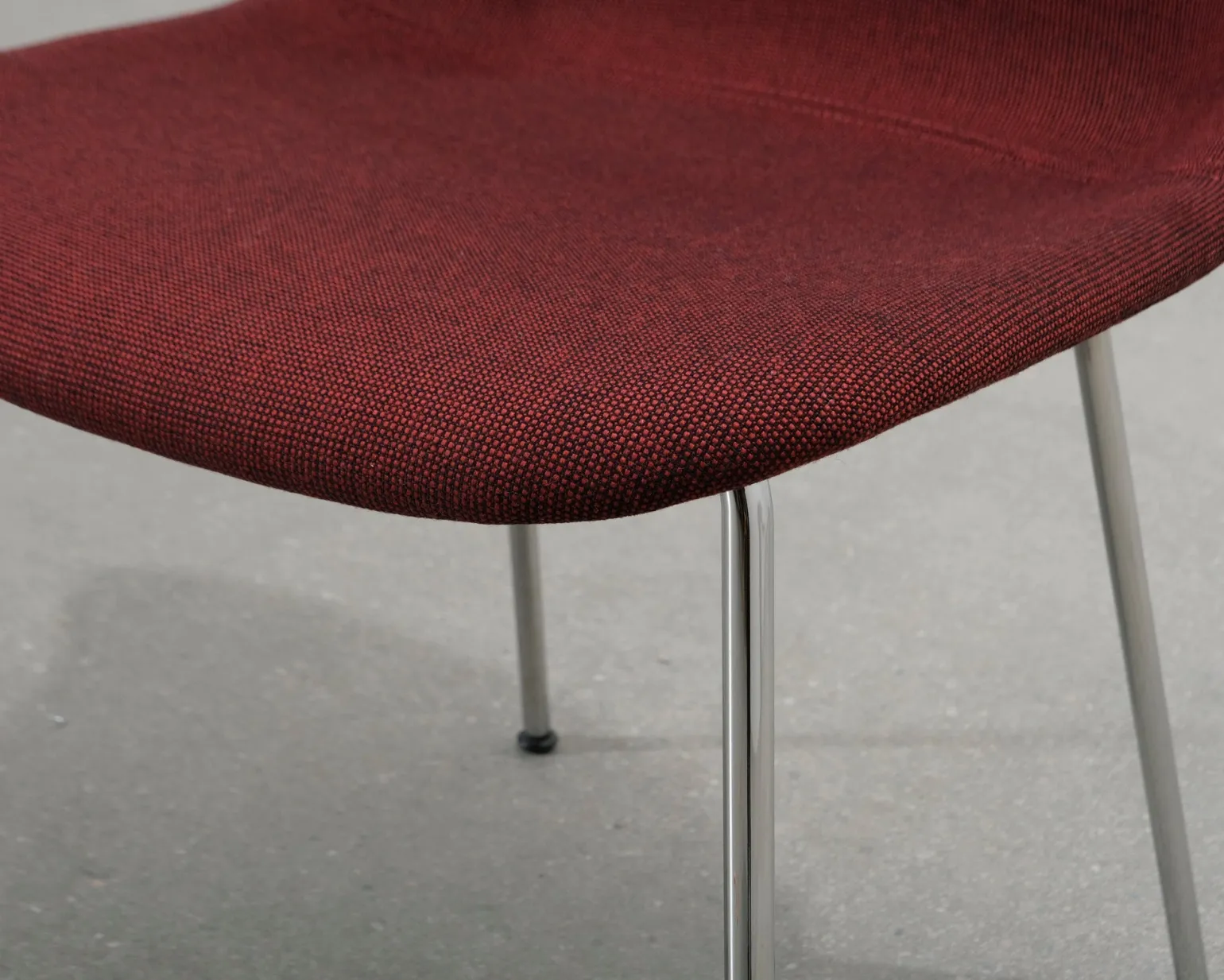 Muuto Fiber Side stol röd