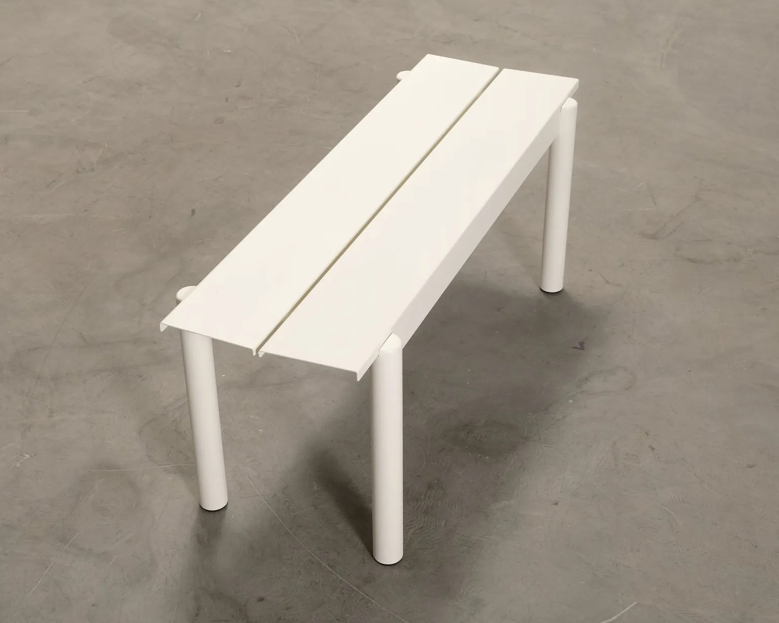 Muuto Linear Steel bänk vit 110 cm