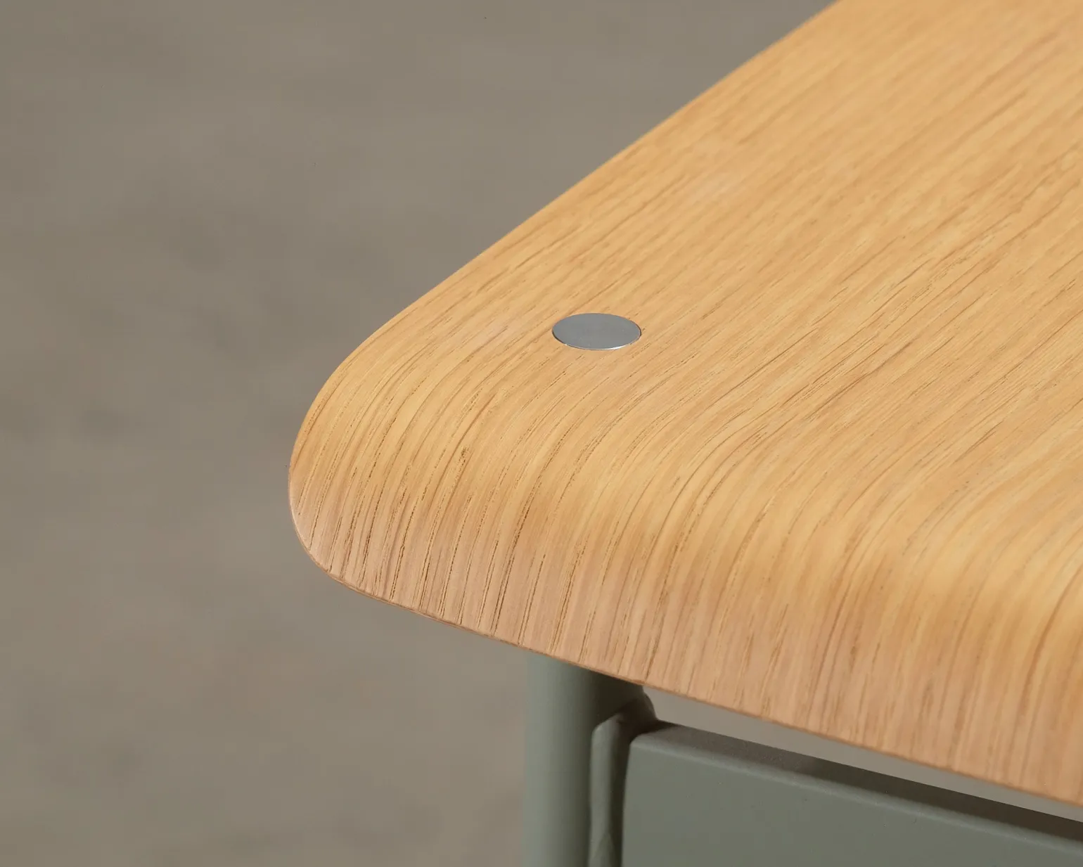 Muuto Loft barstol ek / grön