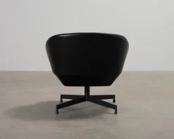 Muuto Oslo skinnfåtölj svart