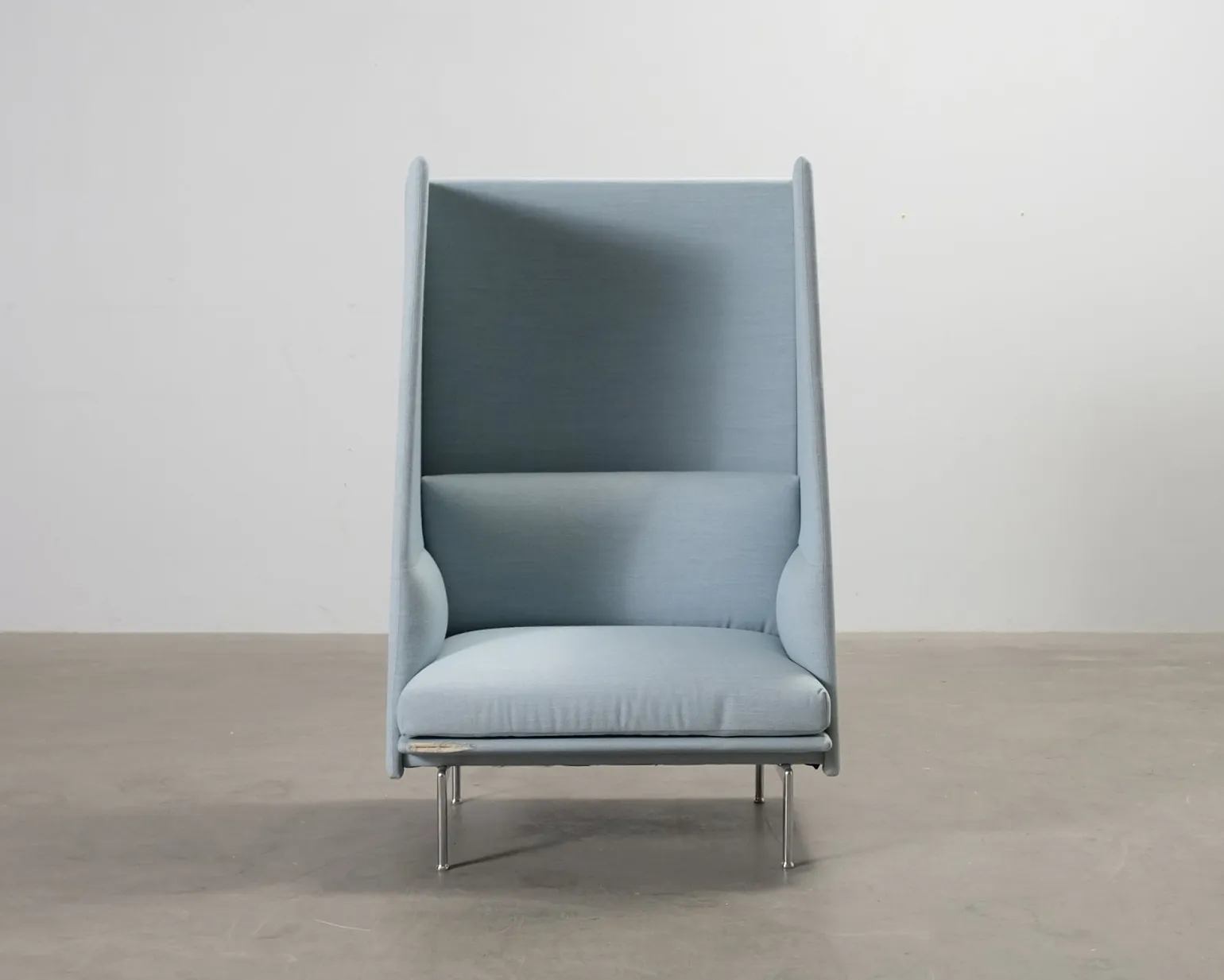 Muuto Outline Highback fåtölj ljusblå