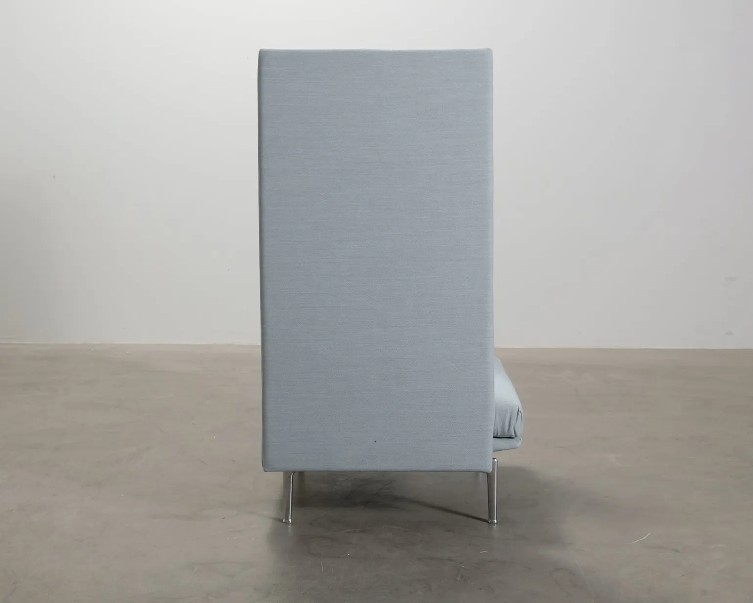 Muuto Outline Highback fåtölj ljusblå