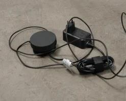 Muuto Post golvlampa svart
