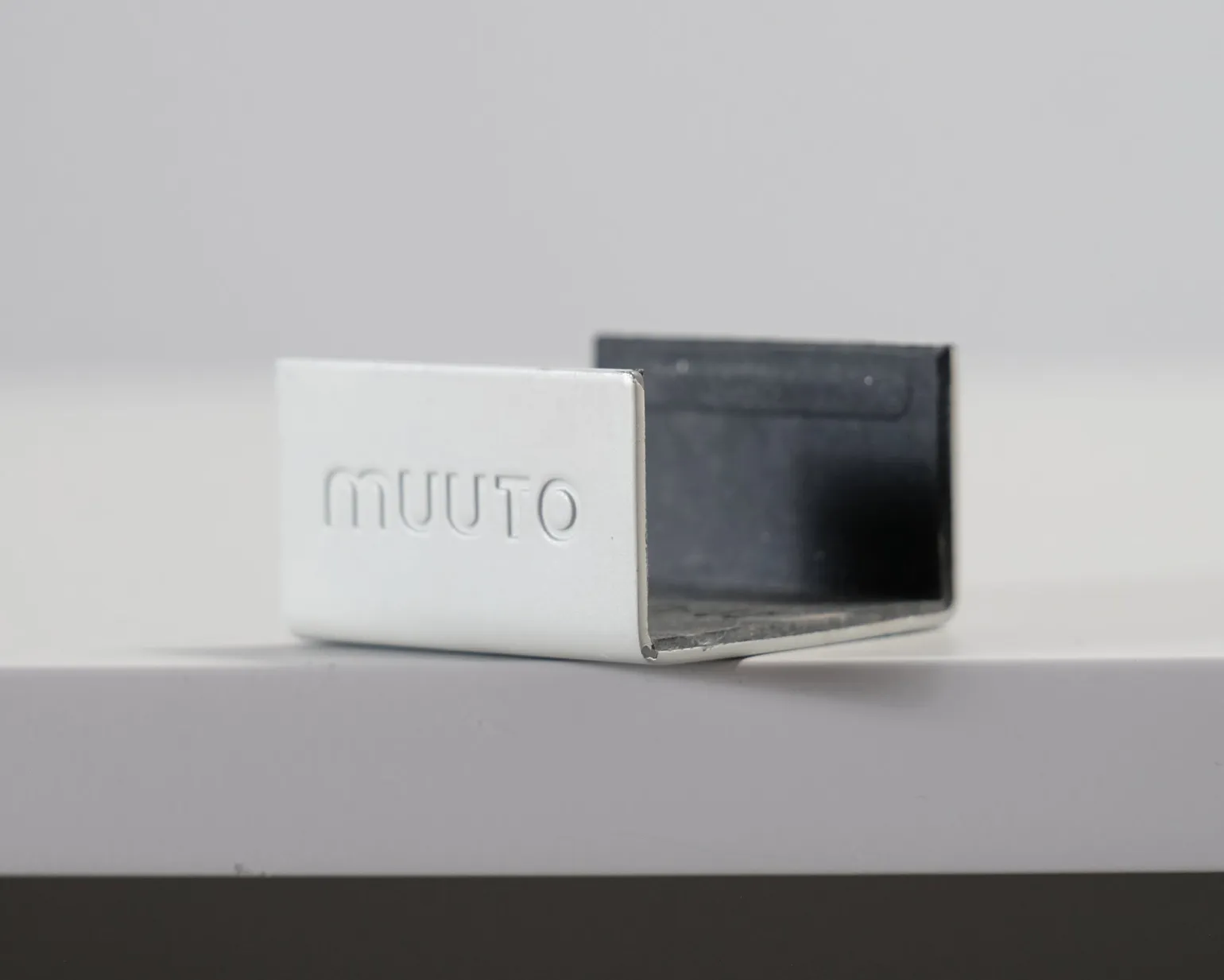 Muuto Stacked hyllmodul små, ljusgrå