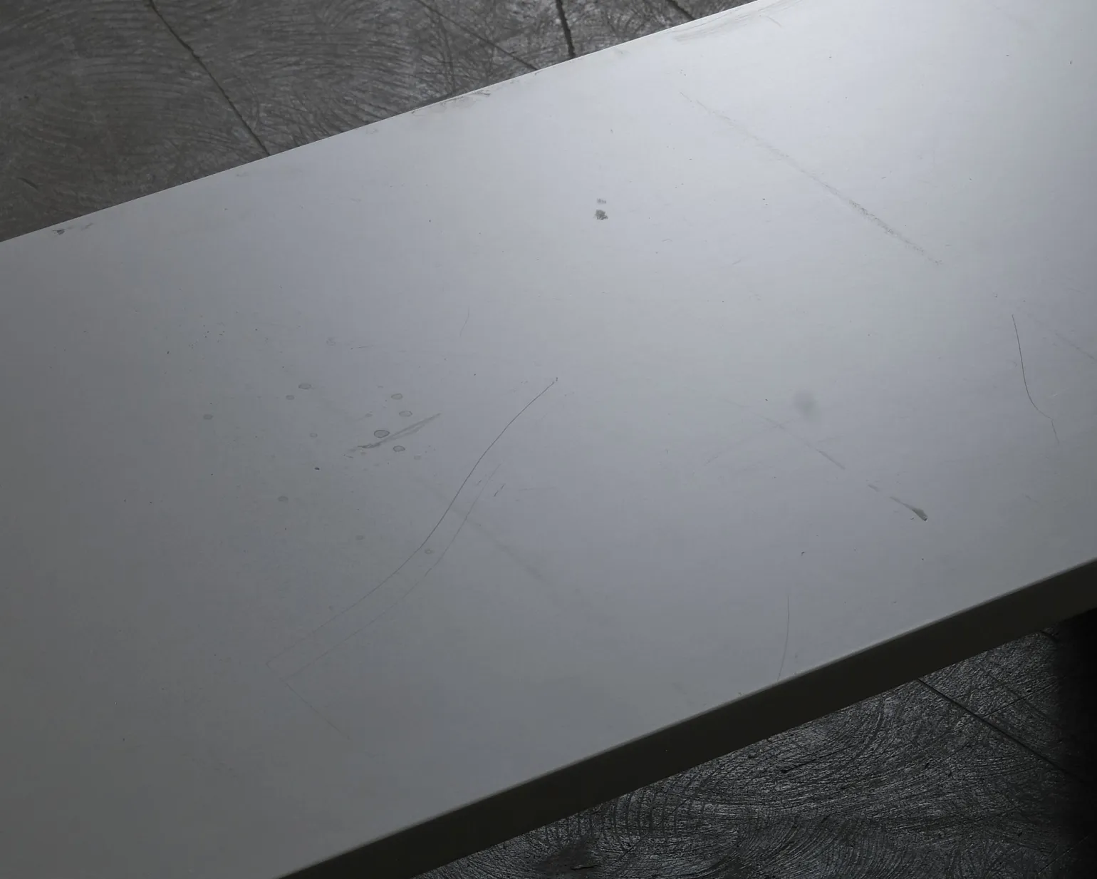 Muuto Stacked podium