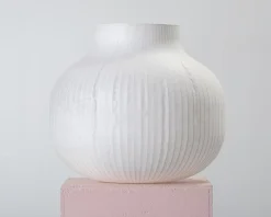 Muuto Strand Closed pendellampa ø 60 cm vit