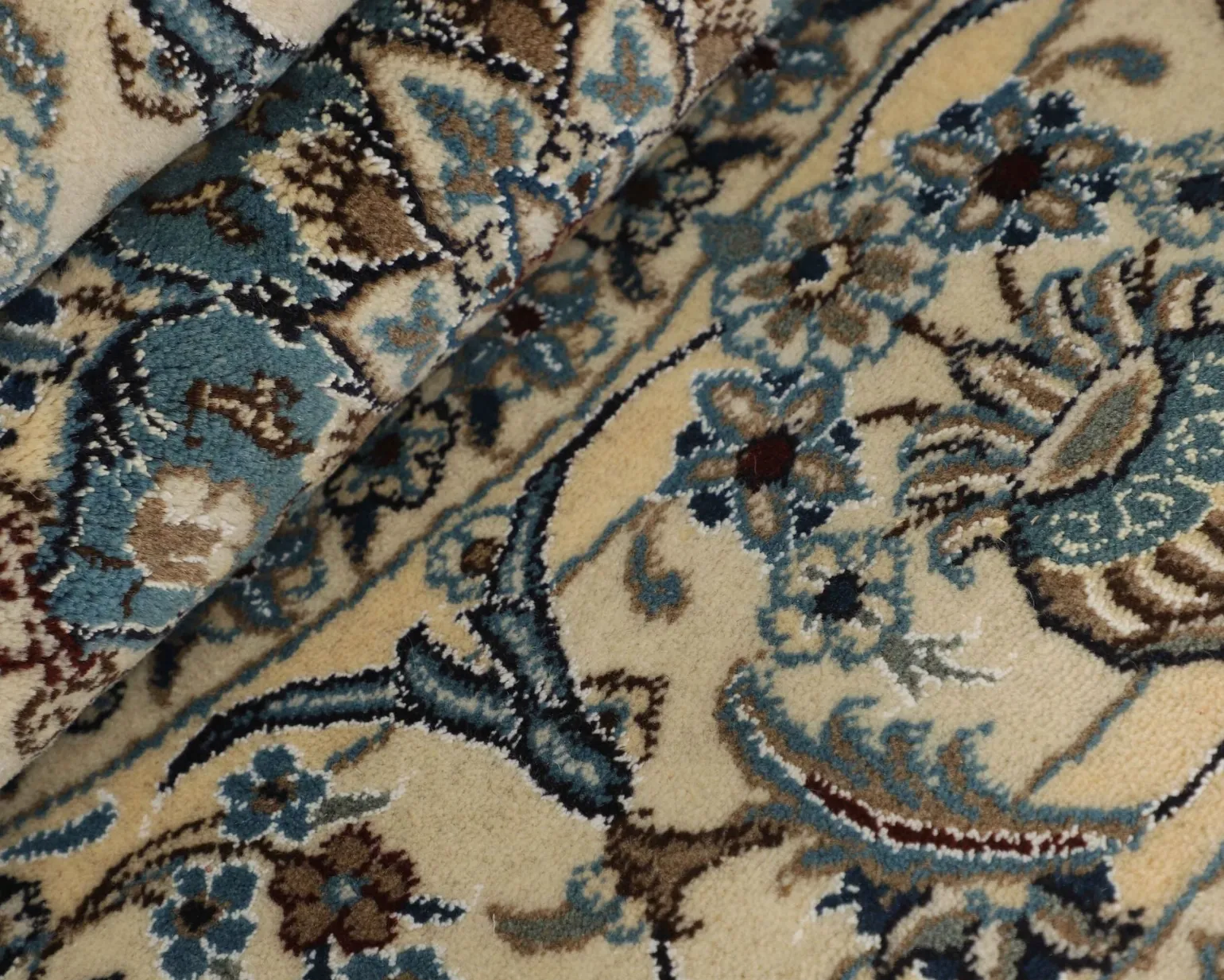 Nain Kashmar orientalisk matta ø 200 cm