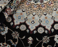 Nain 6 La orientalisk matta 210 x 311 cm