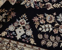 Nain 6 La orientalisk matta 209 x 311 cm