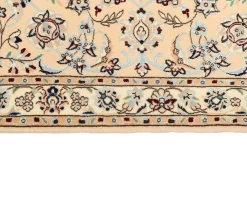 Nain 6 La orientalisk matta 208 x 248 cm