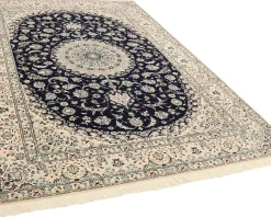 Nain 6 La orientalisk matta 208 x 303 cm