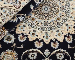 Nain 6 La orientalisk matta 156 x 240 cm