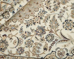 Nain 6 La orientalisk matta 122 x 179 cm