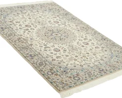 Nain 6 La orientalisk matta 113 x 164 cm