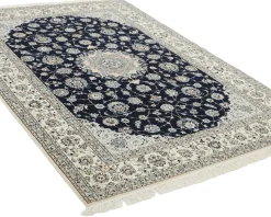 Nain 6 La orientalisk matta 160 x 231 cm