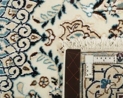 Nain 9 La orientalisk matta 118 x 170 cm
